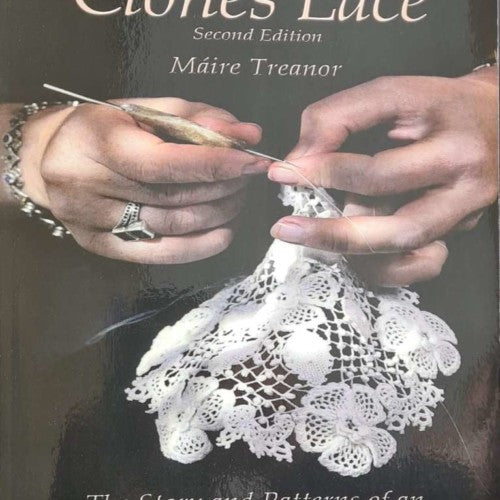 Clones Lace book